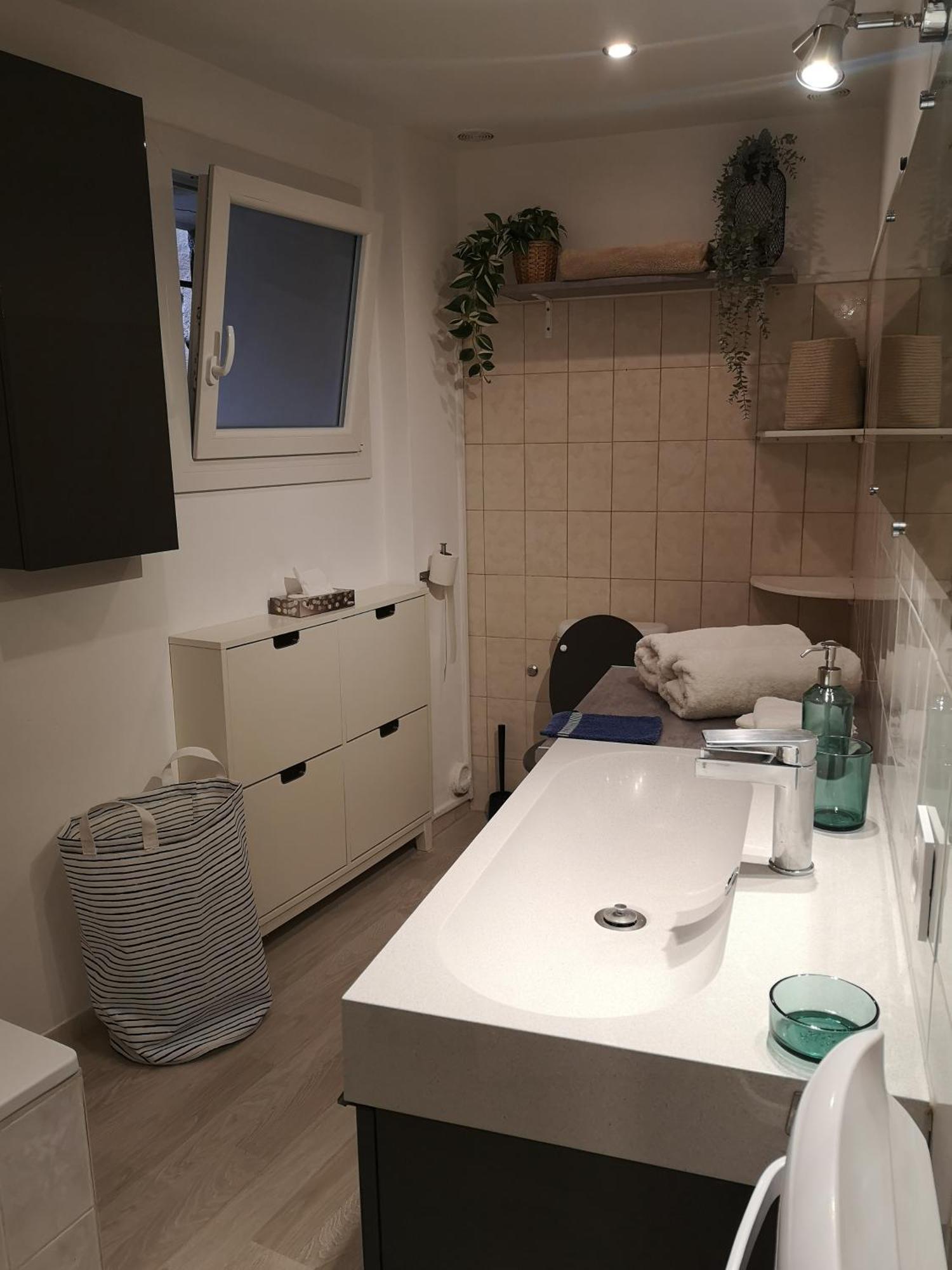 Vue Mer, Au Calme, Avec Jardin ! Appartement Spéracèdes